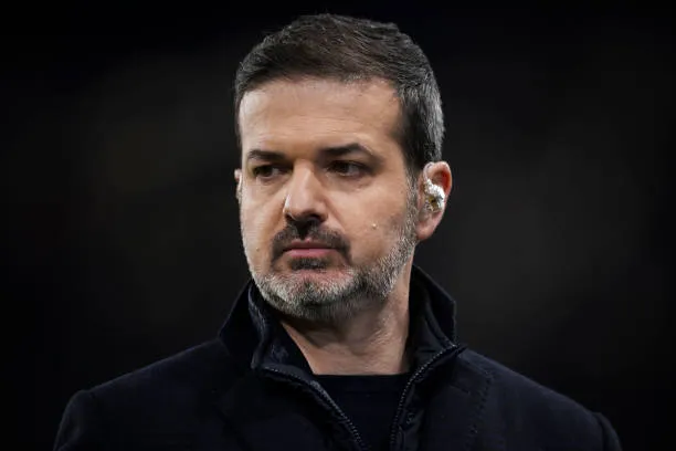 A. Stramaccioni foli për Gazzetta