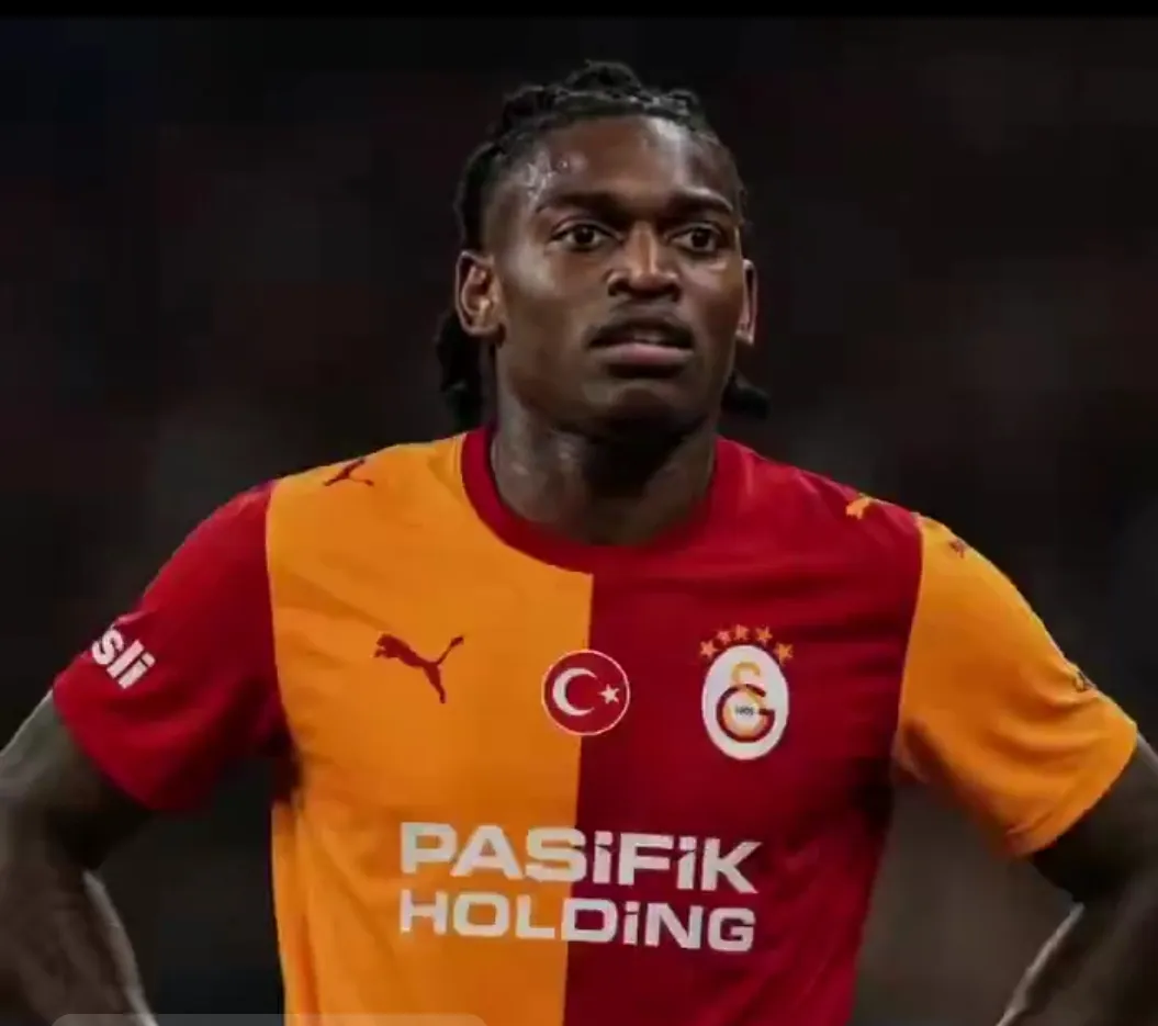 Milani lufton për Leão-n: Amorim kërkon ta bindë, por Galatasaray tenton goditjen e madhe