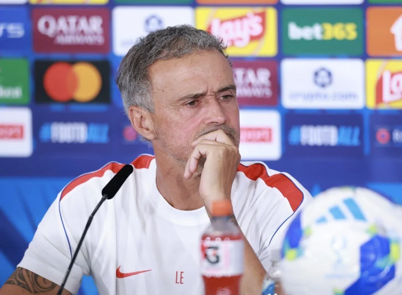 Luis Enrique:  Më pëlqen të shoh Barcelonën duke luajtur