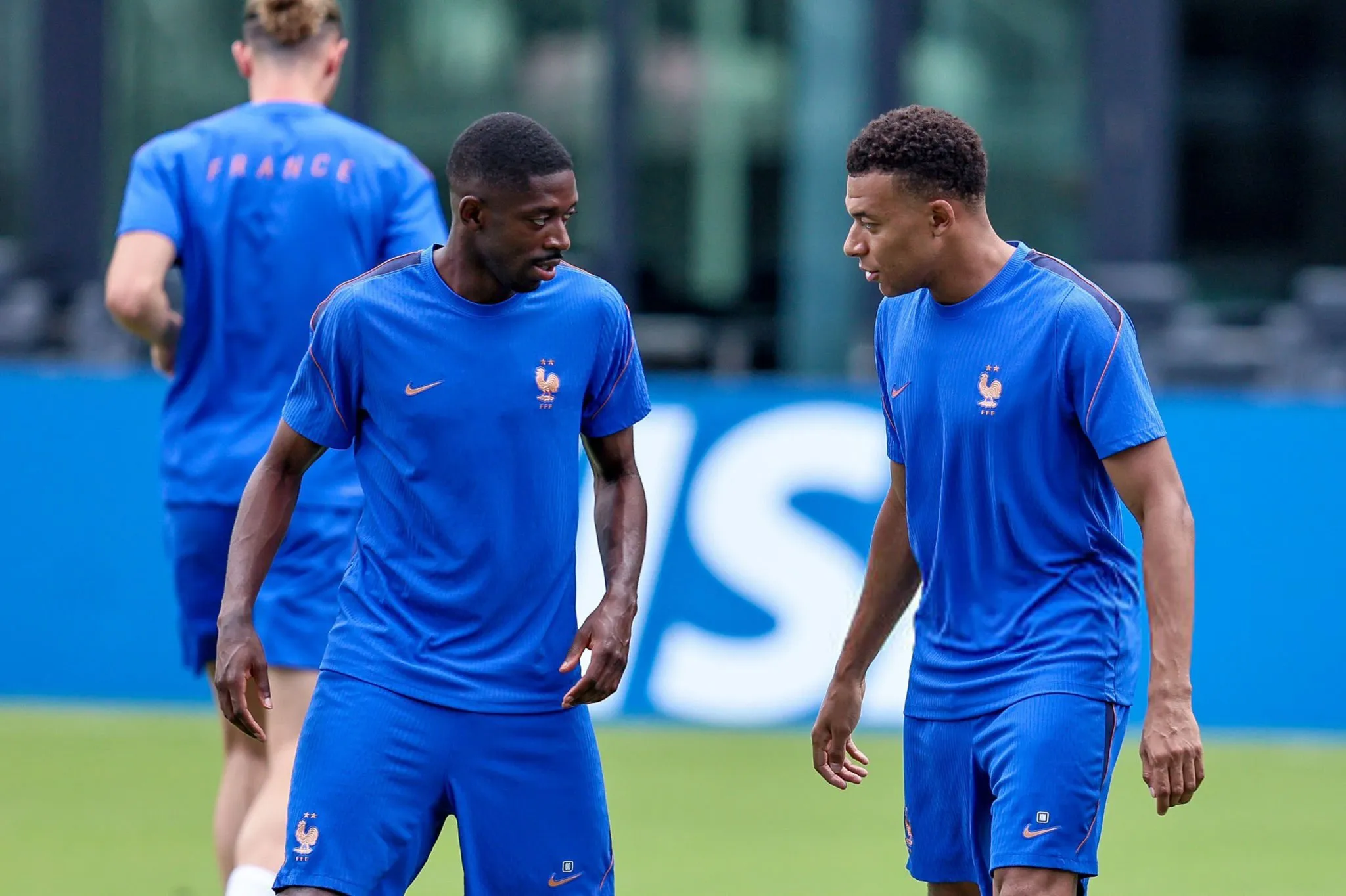 Ousmane Dembélé, kur u pyet të përmendte argumentet për të fituar Topin e Artë